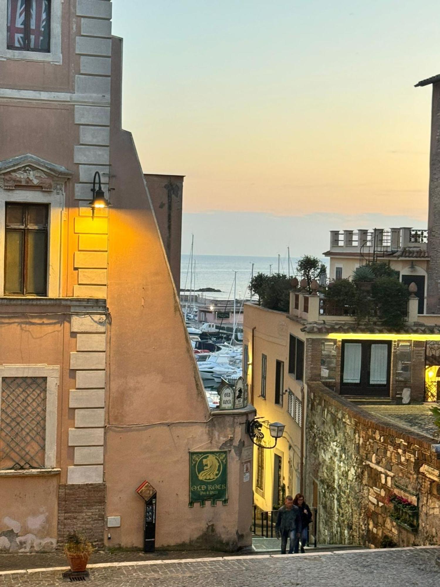 Il Vicolo B&B Giubileo Nettuno Oda fotoğraf